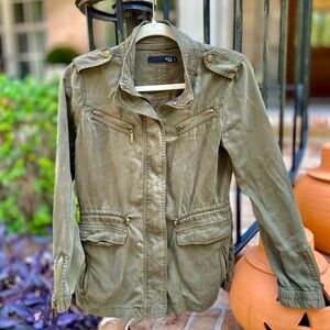 Women's Olive Jacket Size Extra Small